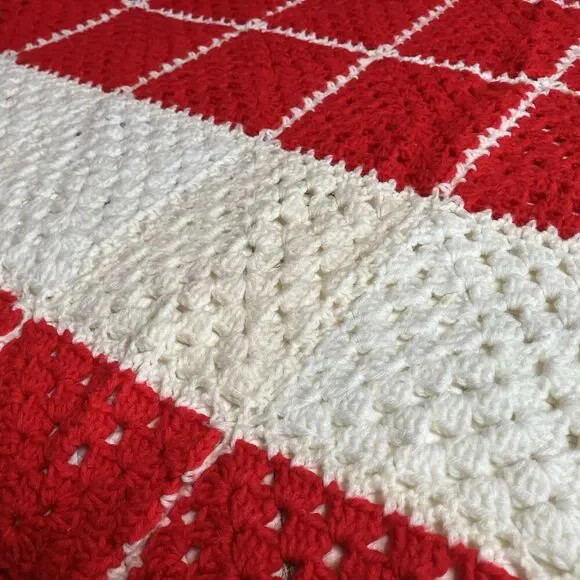 Vtg Handmade Crochet Granny Square Afghan Bedspread Approx 70 x 96 Red & White